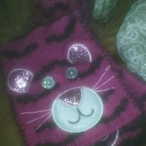 Cute scarf ,perfect for kids